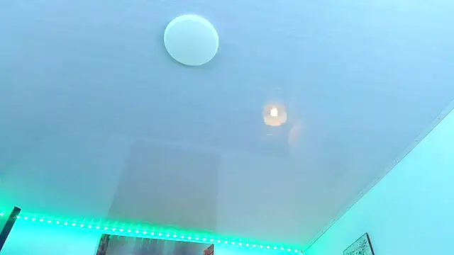 Snapshot of Camila_Coxx chatting on 01-15-25, 02:24 Camila Coxx online show from 01-15-25, 02:24