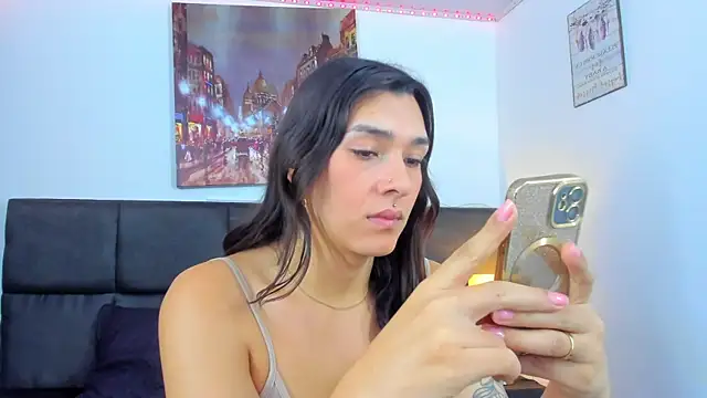 Snapshot of Camila_Coxx chatting on 01-17-25, 03:00 Camila Coxx online show from 01-17-25, 03:00