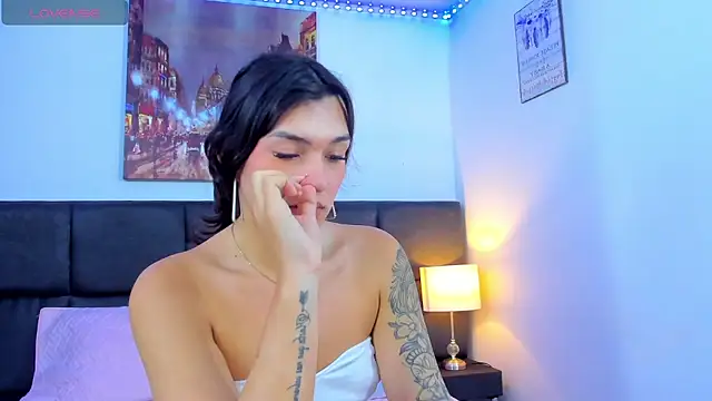 Snapshot of Camila_Coxx chatting on 02-03-25, 08:46 Camila Coxx online show from 02-03-25, 08:46