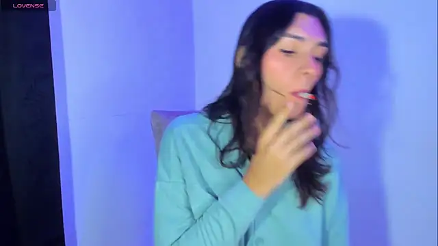 Snapshot of Camila_Coxx chatting on 02-16-25, 05:15 Camila Coxx online show from 02-16-25, 05:15