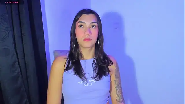 Snapshot of Camila_Coxx chatting on 02-28-25, 06:54 Camila Coxx online show from 02-28-25, 06:54