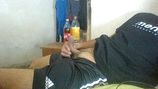 Snapshot of cartiagiz chatting on 11-30-25, 02:59 cartiagiz online show from 11-30-25, 02:59