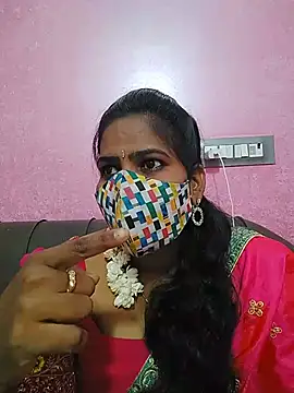 Snapshot of melina214 chatting on 06-11-26, 03:59 melina214 online show from 06-11-26, 03:59