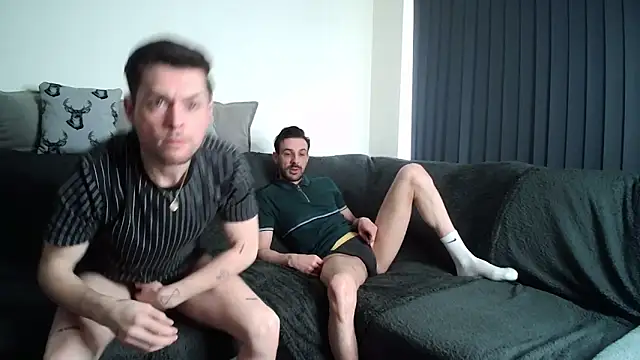 twotwinkhusbandss online show from 04-12-26, 05:40