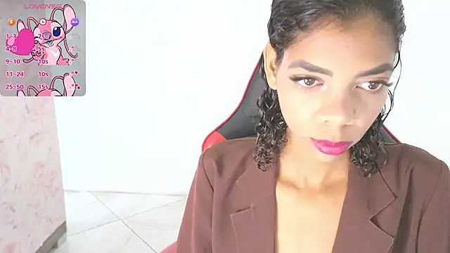 ElisaBoyer online show from 05-11-26, 12:11
