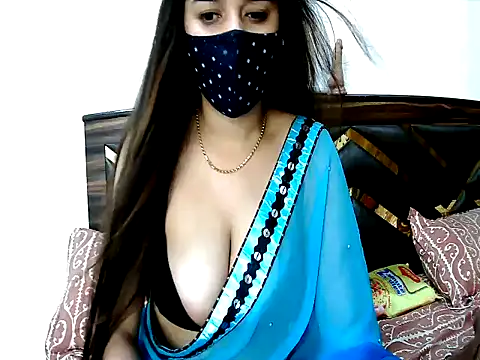 Gloie4u online show from 04-23-26, 12:29