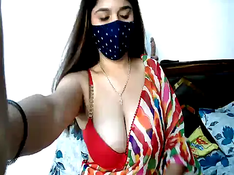 Snapshot of Gloie4u chatting on 06-09-26, 09:54 Gloie4u online show from 06-09-26, 09:54