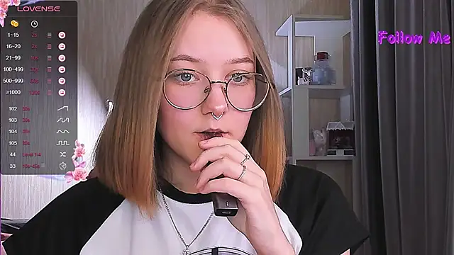 bunny bubble online show from 12-29-24, 12:41