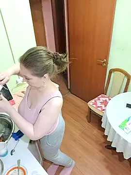 Snapshot of Sakura_Green chatting on 03-08-25, 09:08 Sakura Green online show from 03-08-25, 09:08