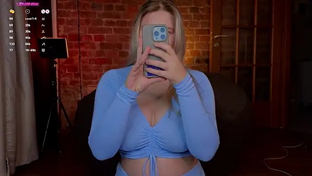 helen frogg online show from 11-22-25, 07:46