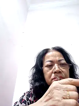 Hotestlove online show from 03-18-25, 09:31