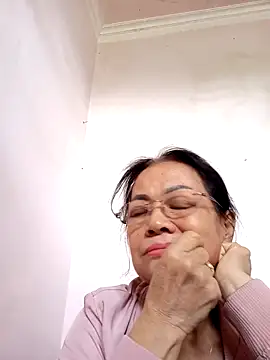 Hotestlove online show from 03-19-25, 05:41