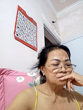 Hotestlove online show from 09-12-25, 03:23