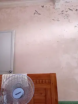 Hotestlove online show from 10-21-25, 07:53