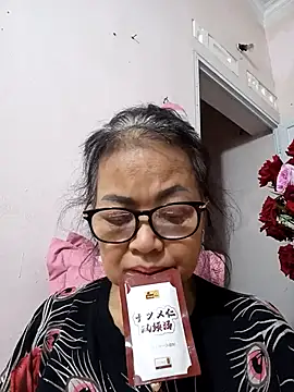 Hotestlove online show from 02-06-26, 02:42