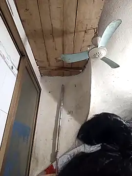 Hotestlove online show from 04-10-26, 01:27