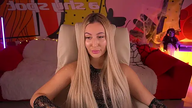 Snapshot of LiaBrazzerr chatting on 10-29-25, 08:27 LiaBrazzerr online show from 10-29-25, 08:27