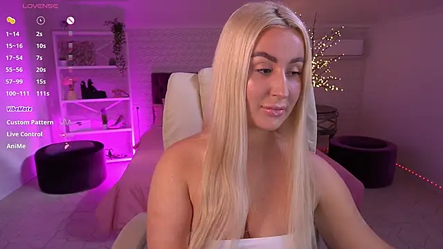 LiaBrazzerr online show from 04-30-26, 02:12