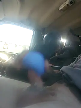 Crackkers online show from 03-15-25, 06:32