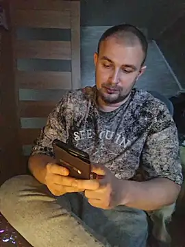 Foxyshaved online show from 02-11-26, 06:40