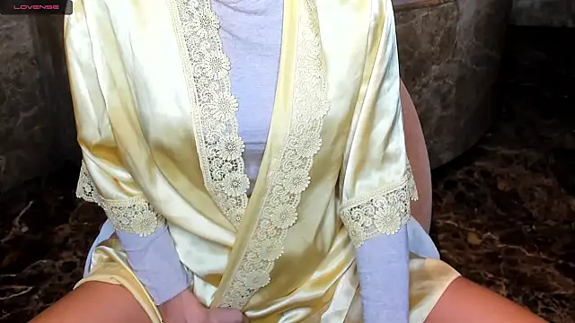 Snapshot of yourastral chatting on 02-15-25, 12:04 yourastral online show from 02-15-25, 12:04