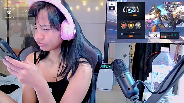 Kana G online show from 02-08-25, 04:57