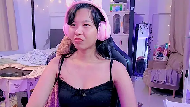 Kana G online show from 03-10-25, 02:26