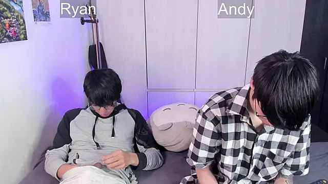 Aventure Twinks online show from 12-18-24, 09:51