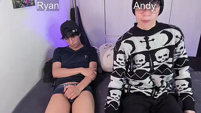 Aventure Twinks online show from 12-19-24, 11:25