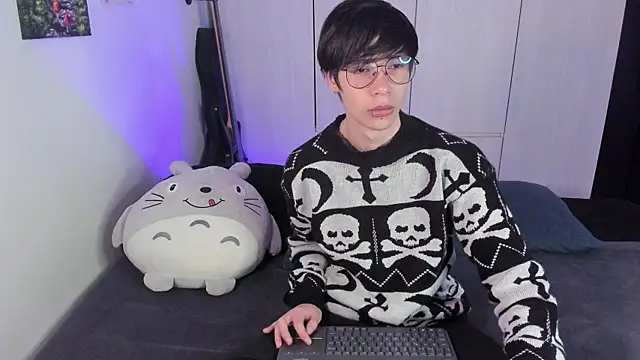 Aventure Twinks online show from 01-30-25, 10:08