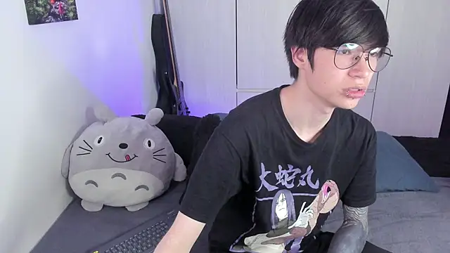 Aventure Twinks online show from 02-02-25, 02:56