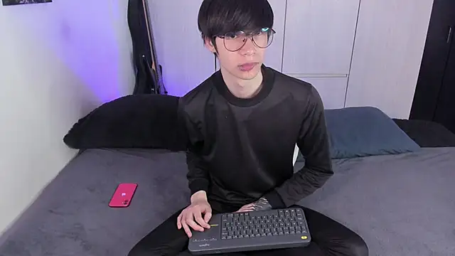 Aventure Twinks online show from 02-03-25, 06:17