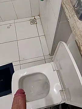 Felipe310597 online show from 02-19-25, 10:42