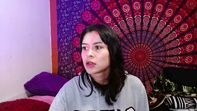 AbbySccott online show from 09-25-25, 11:52