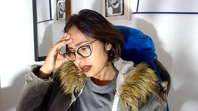 fantasty nylon online show from 01-17-25, 11:29