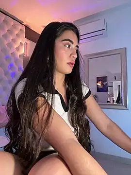 ZarahEvans online show from 12-10-24, 10:47