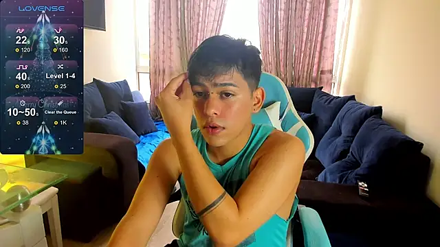 Snapshot of Franco_Rizzo_ chatting on 12-12-24, 08:53 Franco Rizzo online show from 12-12-24, 08:53