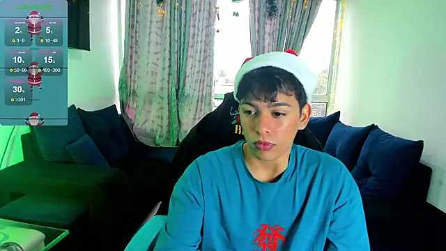 Snapshot of Franco_Rizzo_ chatting on 12-30-24, 08:58 Franco Rizzo online show from 12-30-24, 08:58