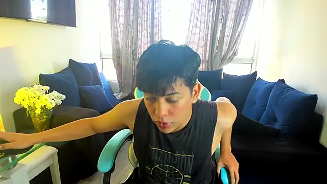 Snapshot of Franco_Rizzo_ chatting on 01-04-25, 08:27 Franco Rizzo online show from 01-04-25, 08:27