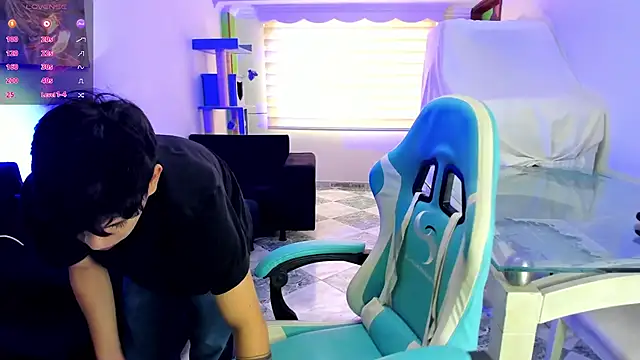 Snapshot of Franco_Rizzo_ chatting on 09-24-25, 07:39 Franco Rizzo online show from 09-24-25, 07:39