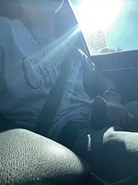 RoodoggXL online show from 01-12-25, 06:38