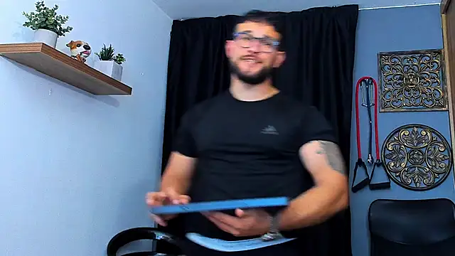 AndrewDiaz online show from 02-11-26, 11:54