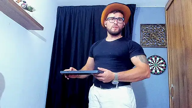 AndrewDiaz online show from 04-26-26, 12:41