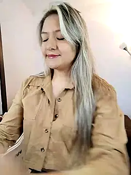 Snapshot of valeriahunter1 chatting on 12-26-24, 11:24 valeriahunter1 online show from 12-26-24, 11:24