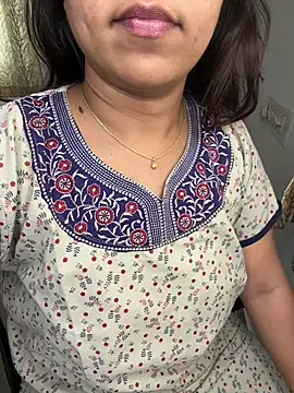 kannadatelugugirl online show from 12-18-24, 10:08