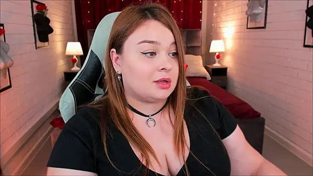 Snapshot of KimberlyMaran chatting on 02-18-25, 03:32 KimberlyMaran online show from 02-18-25, 03:32