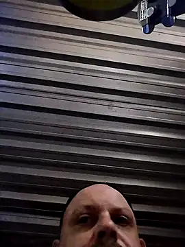 Snapshot of OFICINA_Simas-Turbo chatting on 09-22-25, 03:08 OFICINA Simas-Turbo online show from 09-22-25, 03:08