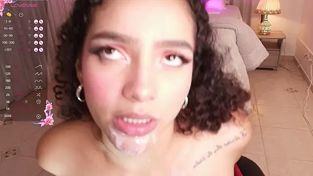 anahi curlie1 online show from 02-02-25, 02:56