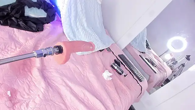 Hilary Smile  online show from 02-01-25, 11:06