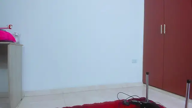 Snapshot of tatiana_big_ass_boobs chatting on 02-05-25, 12:38 tatiana big ass boobs online show from 02-05-25, 12:38